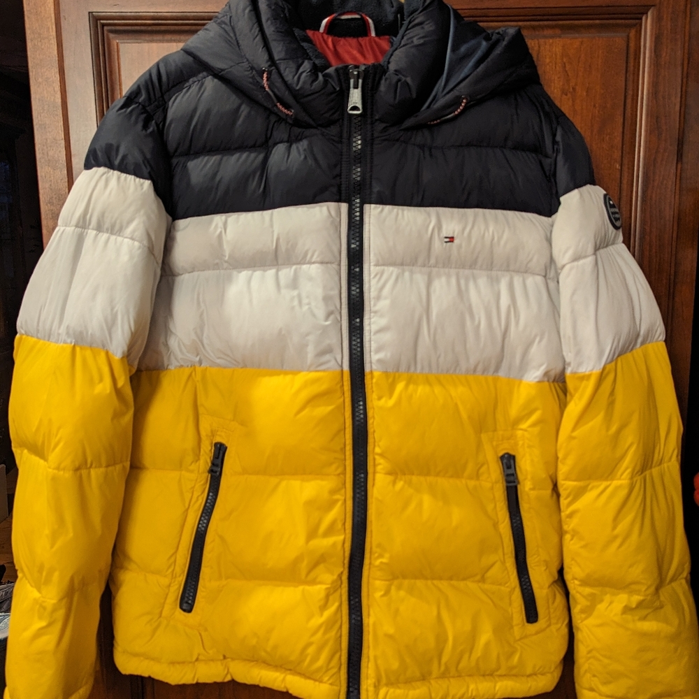 Men's Tommy Hilfiger Tommy Essentials Hooded Puffer Jacket Size XL